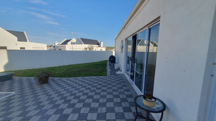 3 Bedroom Property for Sale in Lampiesbaai Western Cape